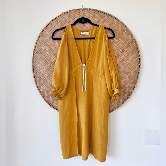 STUNNING CLAUDE TULUM MUSTARD V-NECK BOHO DRESS W/ SLIT SLEEVES‎ NWOT - Picture 3 of 12